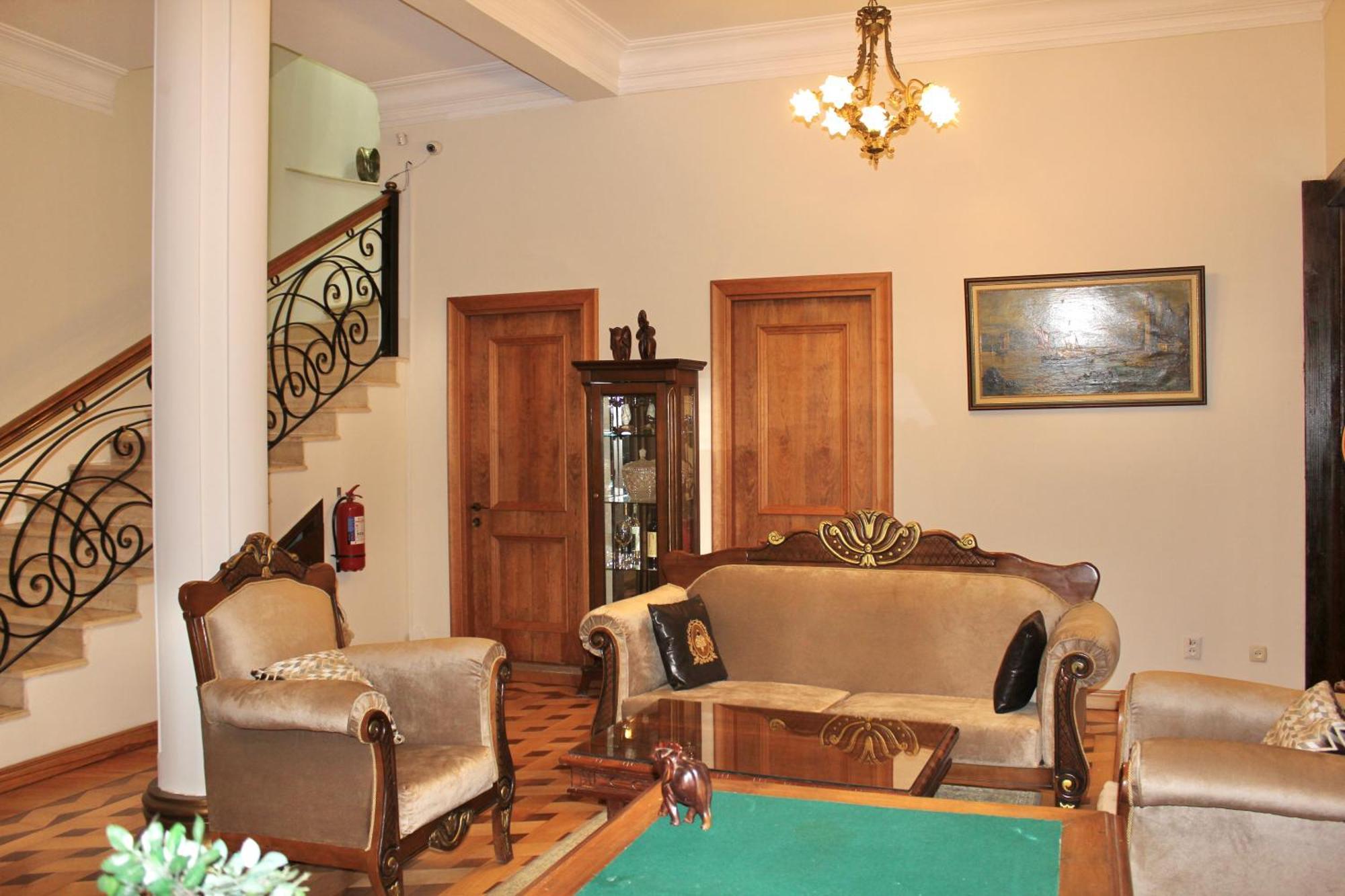 Luxor 1902 Batumi Esterno foto