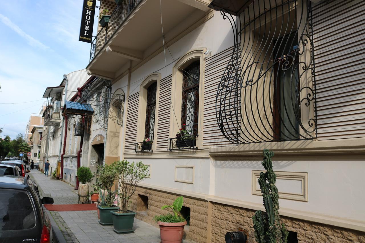 Luxor 1902 Batumi Esterno foto